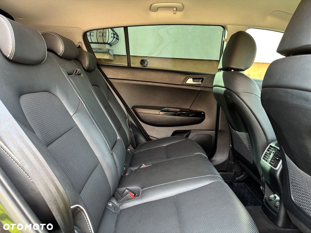 Kia Sportage 1.6 T-GDI L Business Line Plus 2WD DCT - 30
