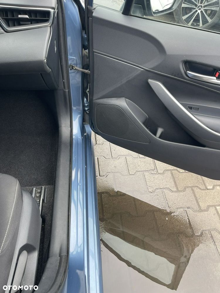 Toyota Corolla 1.8 Hybrid Comfort - 5