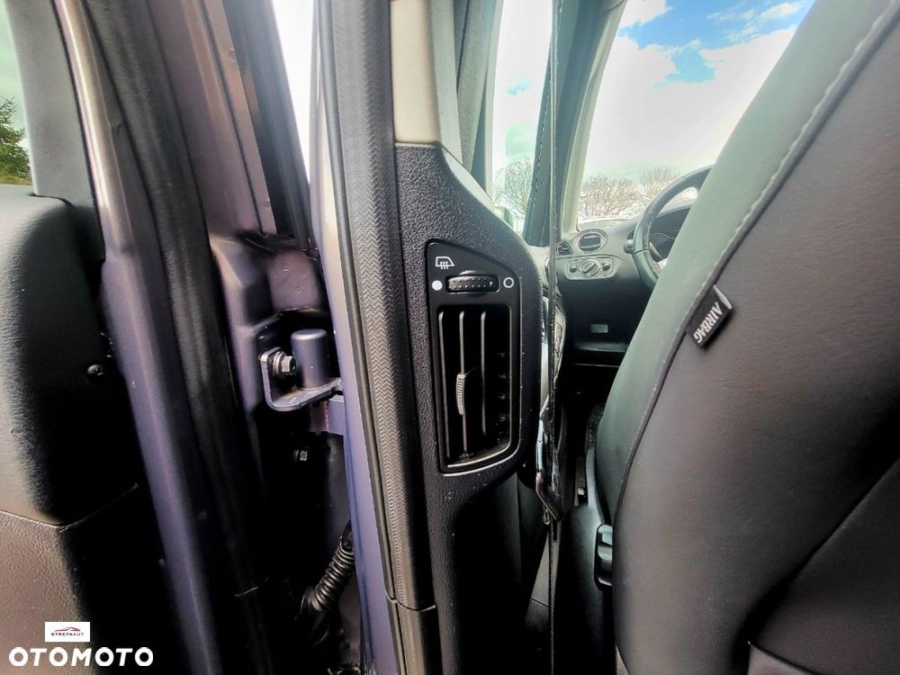 Ford S-Max - 19