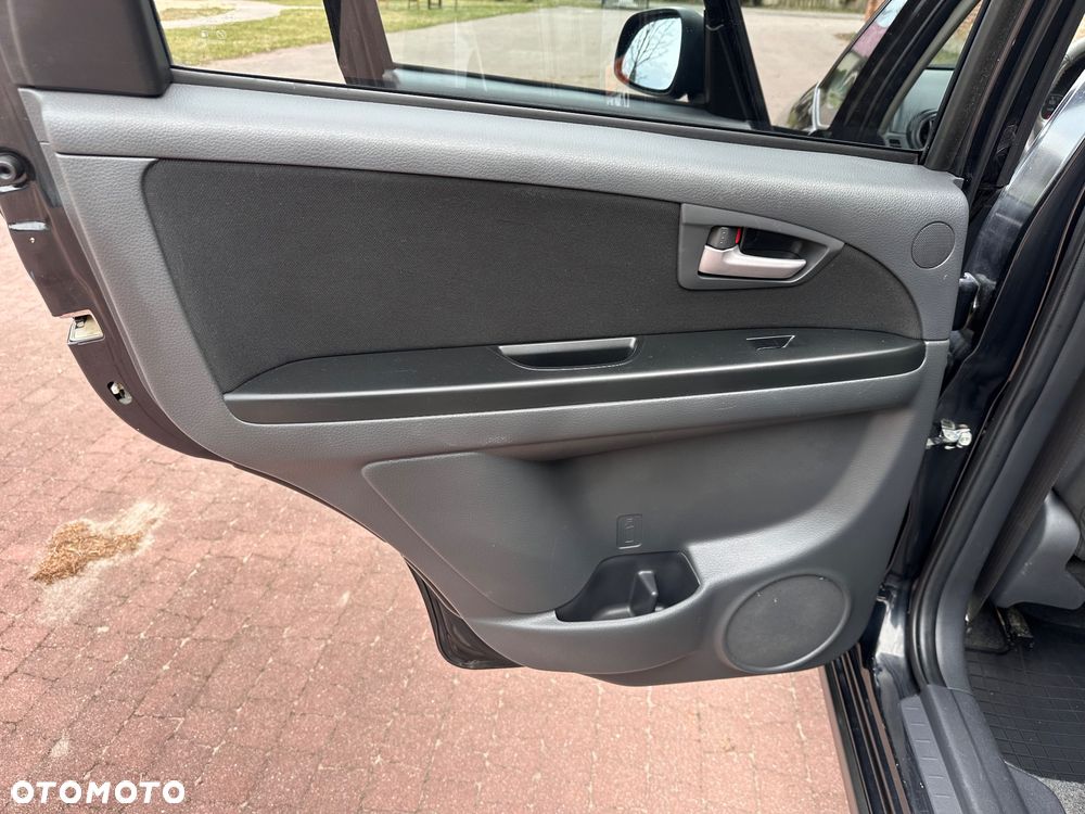Suzuki SX4 - 20