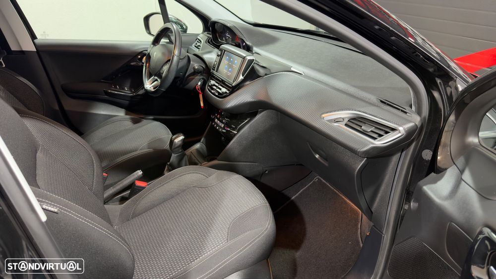 Peugeot 208 PureTech 110 Stop & Start Allure - 14