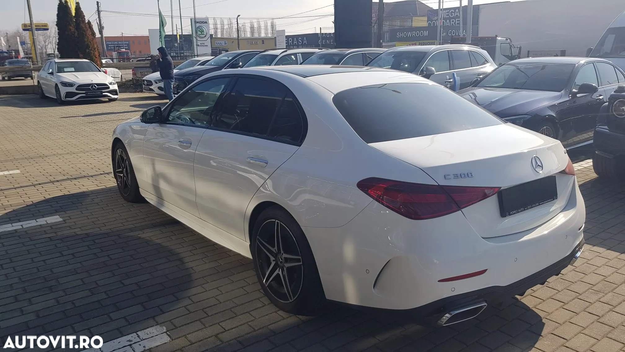 Mercedes-Benz C 300 4MATIC Aut. - 6