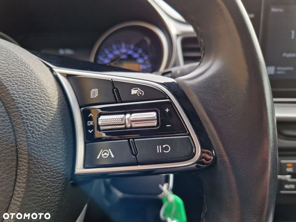 Kia Ceed 1.5 T-GDI M - 12