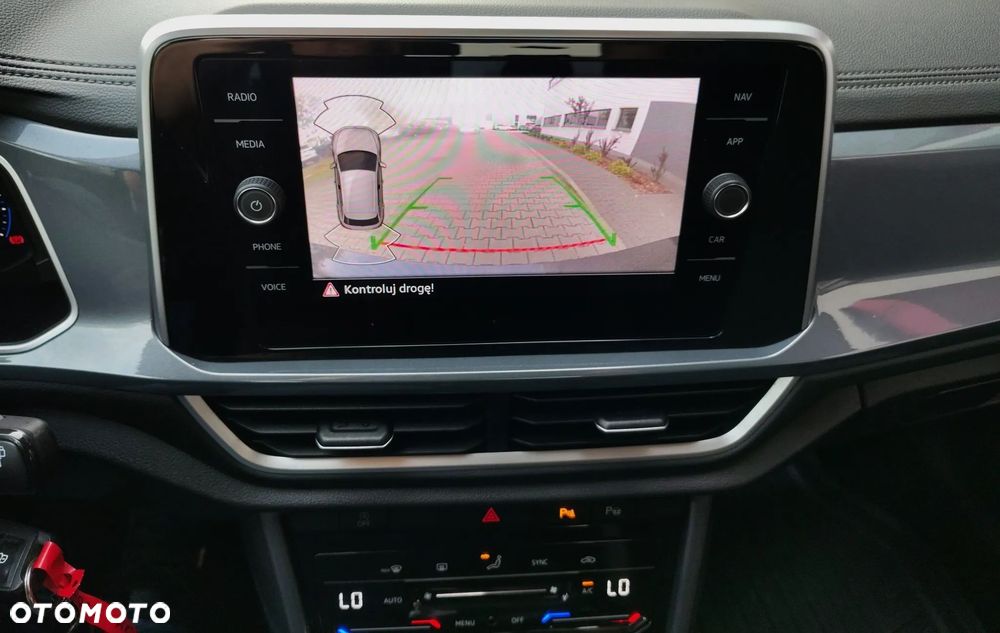 Volkswagen T-Roc 1.5 TSI Style - 24