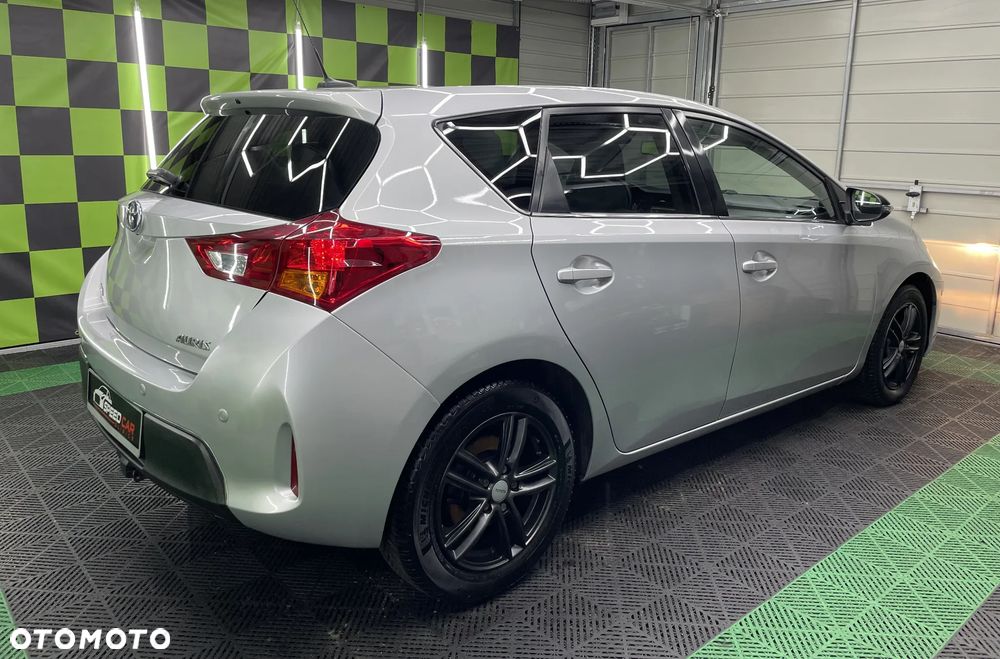 Toyota Auris - 20