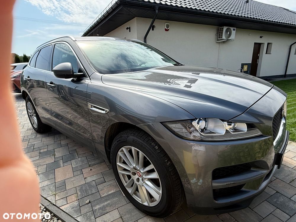 Jaguar F-Pace 2.0 i4D AWD Prestige - 4