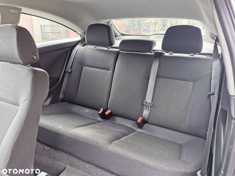 Opel Astra 1.6 Innovation - 11