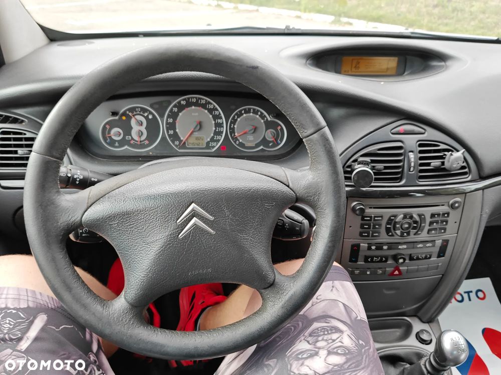 Citroën C5 HDi 135 Exclusive - 20
