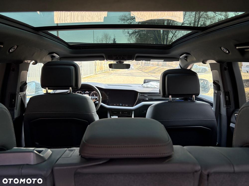 Volkswagen Touareg 3.0 V6 TDI SCR 4Motion Automatik R-Line - 27