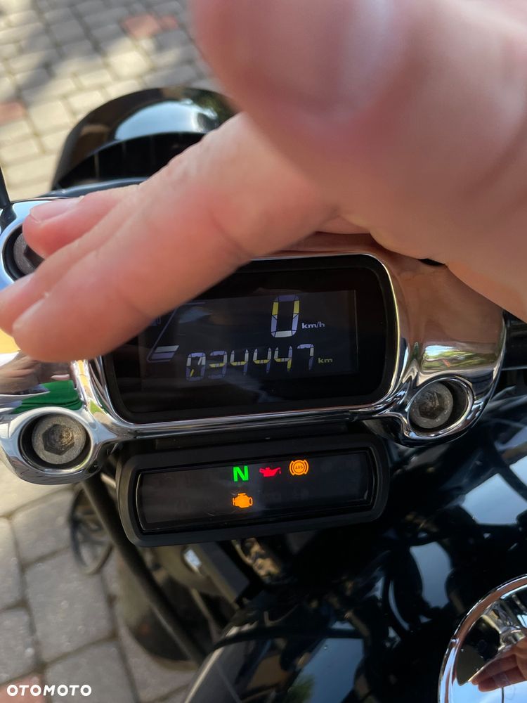 Harley-Davidson FXSB Breakout - 18