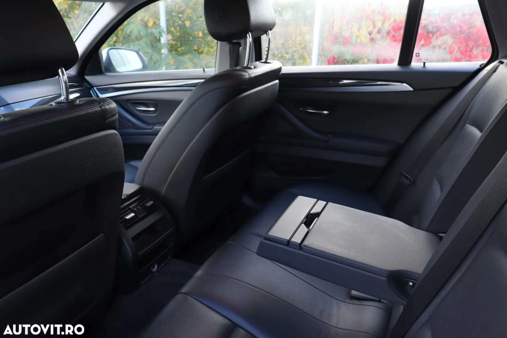 BMW Seria 5 520d - 9
