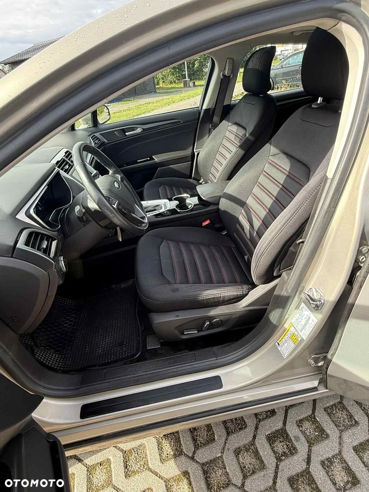 Ford Mondeo 1.5 EcoBoost Edition - 13
