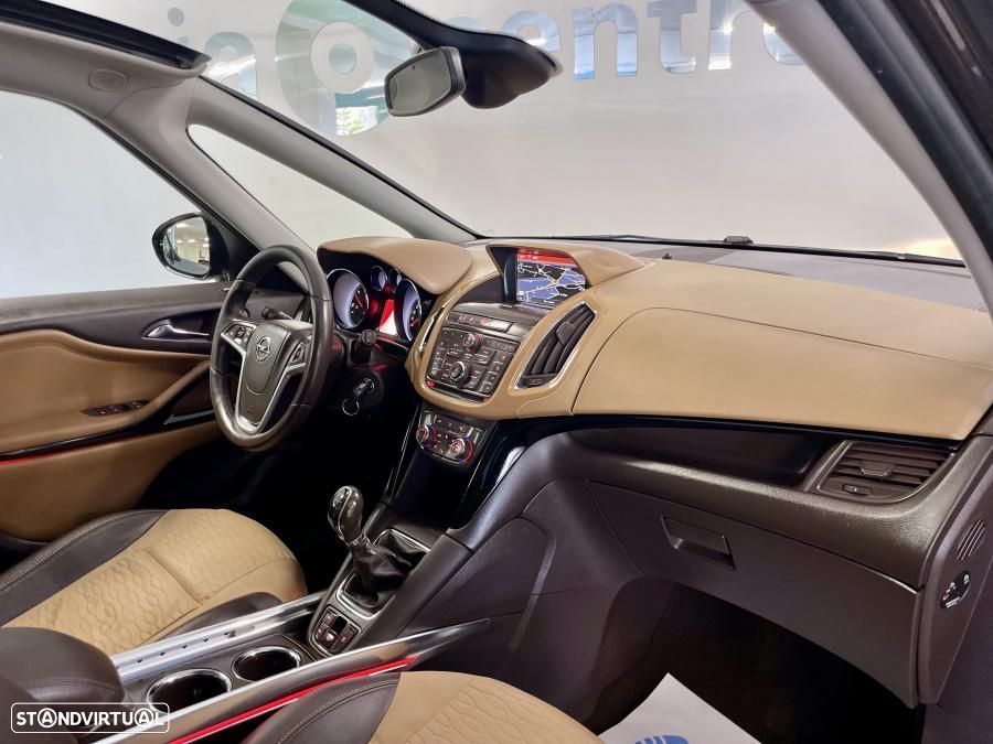 Opel Zafira 1.6 CDTi Cosmo - 25