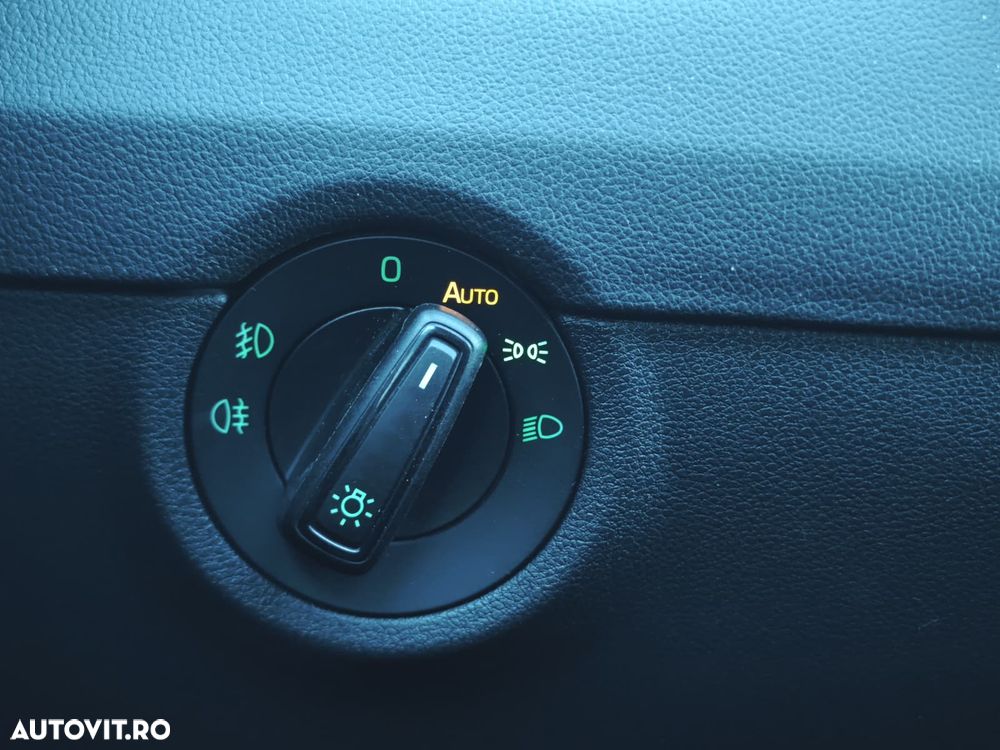 Skoda Octavia ver-1-6-tdi-ambition - 23