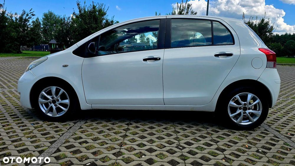 Toyota Yaris 1.4 D-4D Sol - 6