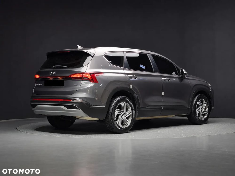 Hyundai Santa Fe - 3