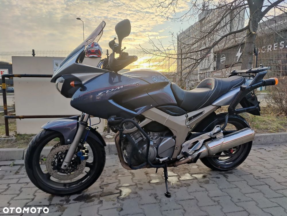 Yamaha TDM - 1