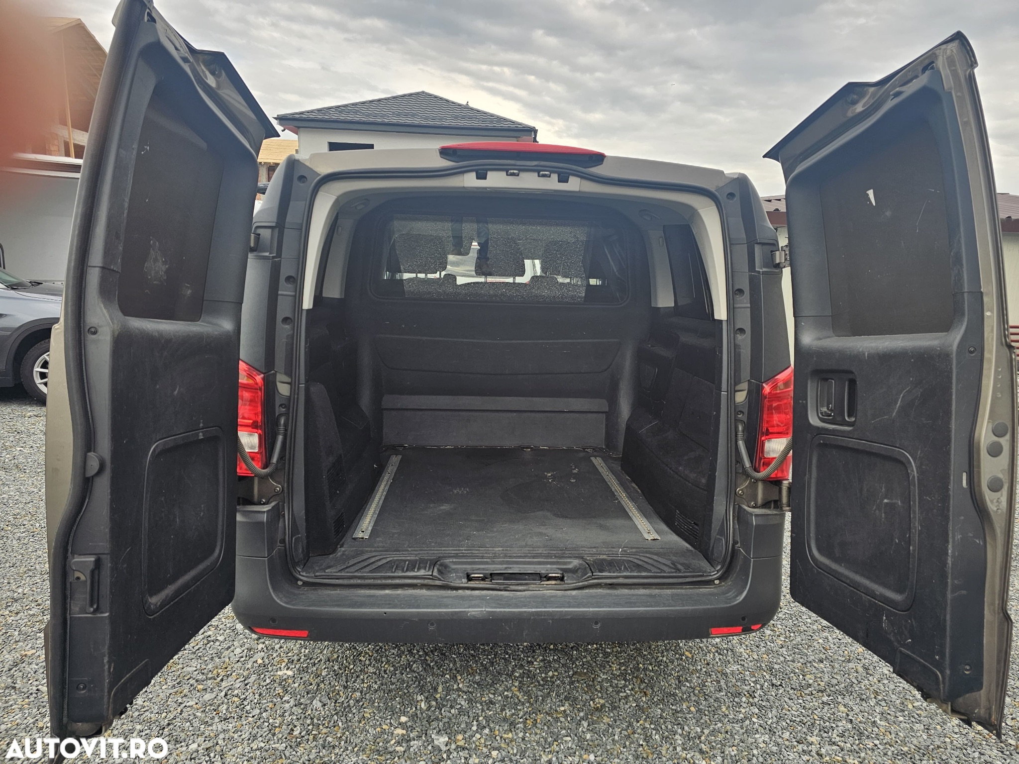 Mercedes-Benz Vito 114 CDI - AUTOMAT - MIXT - 5 locuri + spatiu marfa - 8