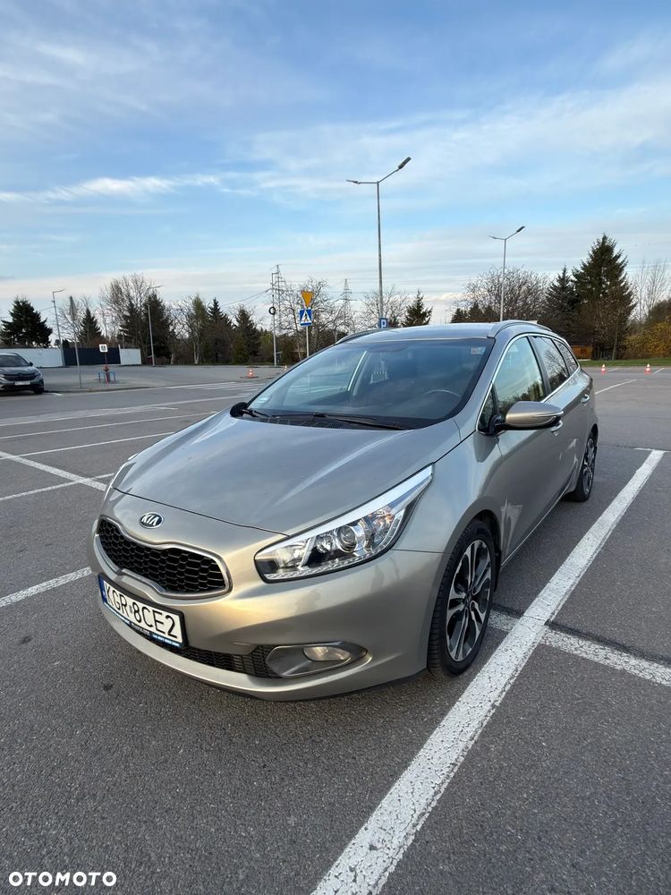 Kia Ceed 1.6 CRDi L - 1