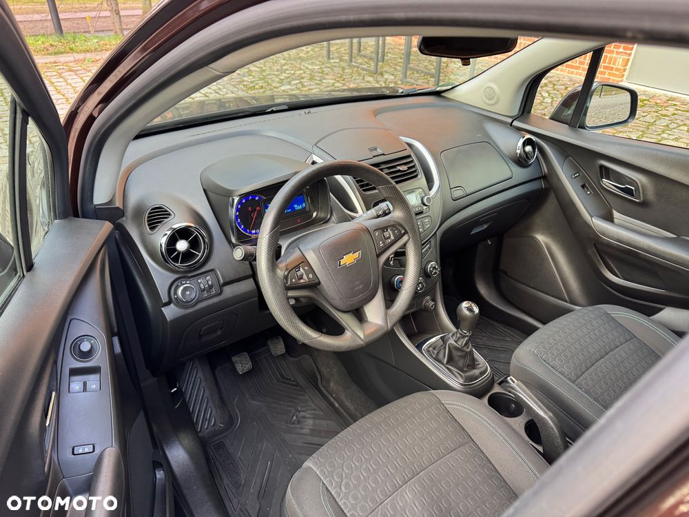 Chevrolet Trax 1.6 LS - 5