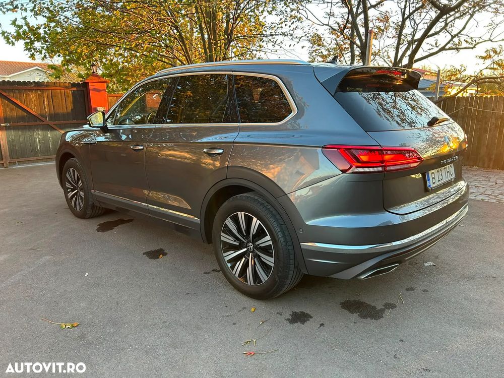 Volkswagen Touareg V6 TDI Elegance - 2