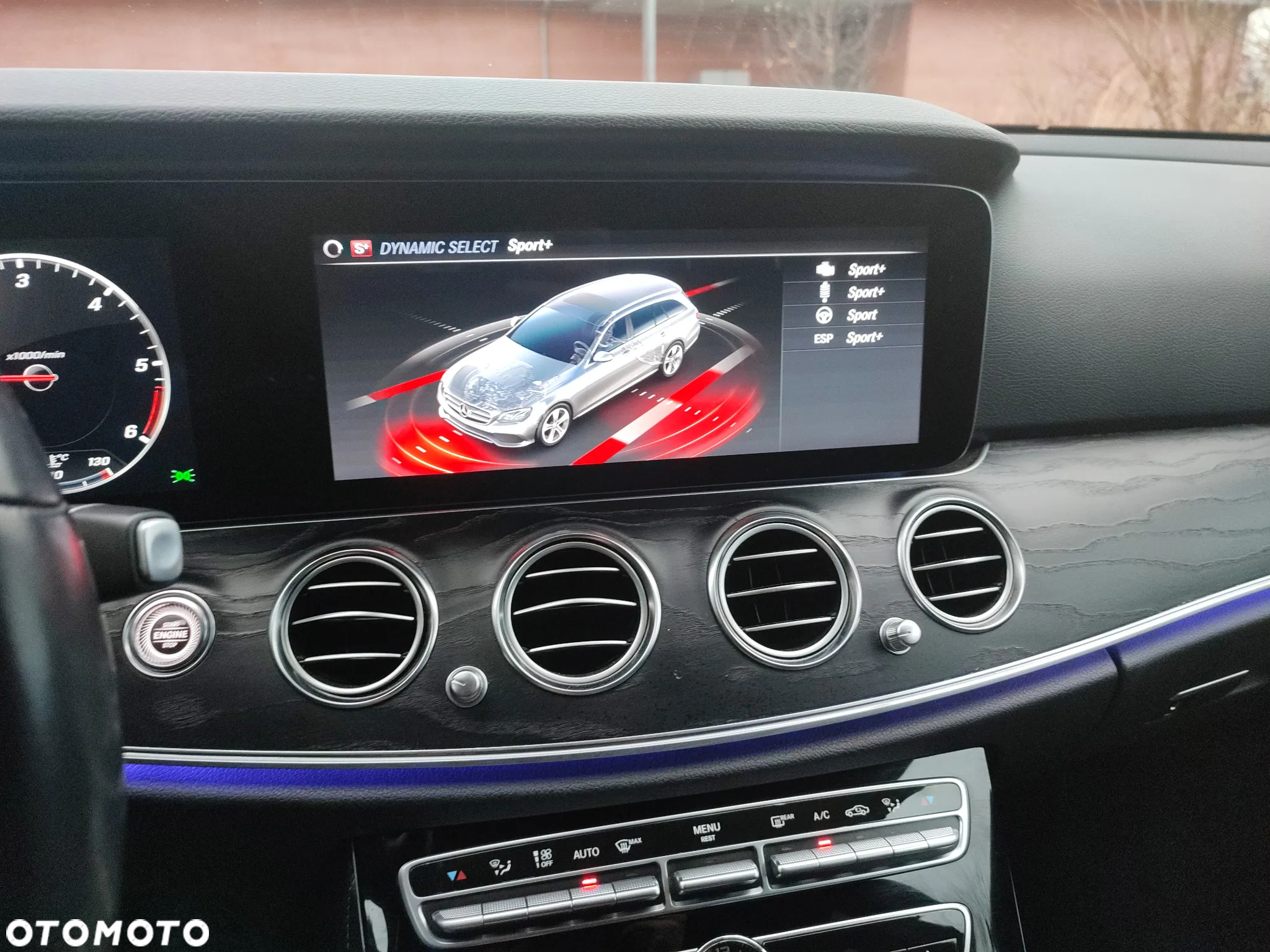 Mercedes-Benz Klasa E 220 d T 9G-TRONIC Avantgarde - 13