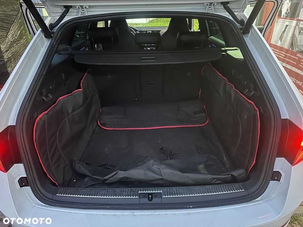 Skoda Superb 2.0 TSI Sportline DSG - 10