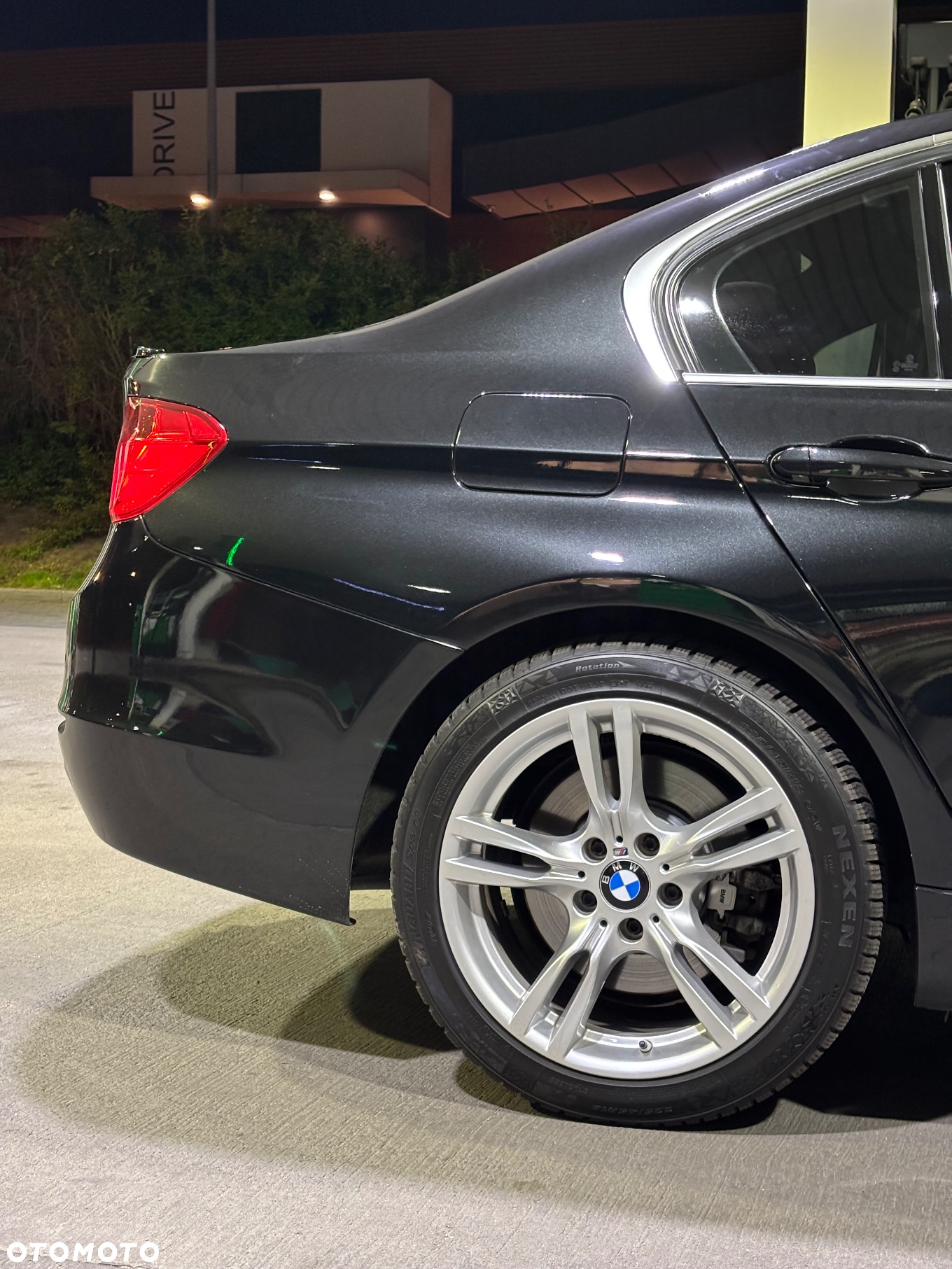 BMW Seria 3 330d xDrive Luxury Line - 19