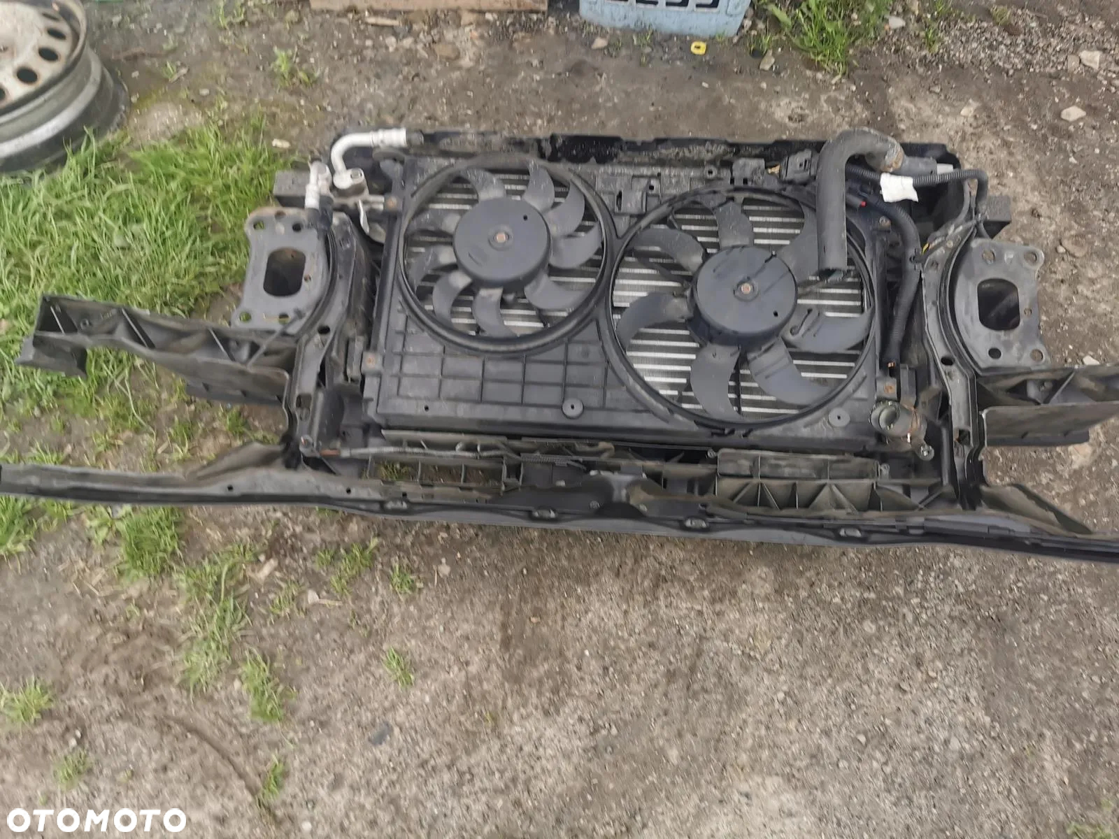 PAS PRZEDNI KOMPLETNY CHŁODNICE WIATRAKI VW GOLF V VI PLUS 1.4 1.6 2.0 FSi - 8