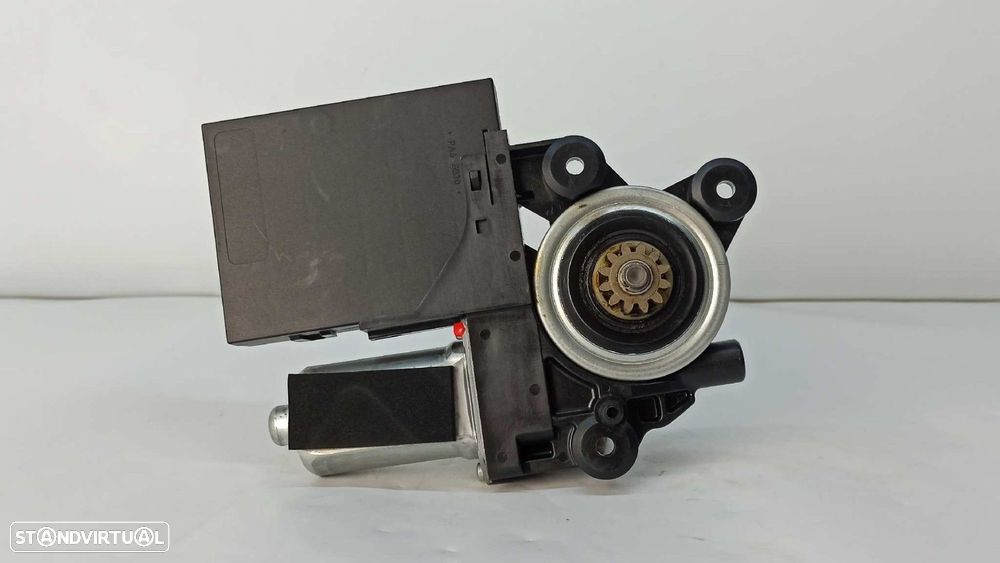 MOTOR ELEVADOR FRENTE DIREITO VOLVO C30 1.6 D MOMENTUM - 2