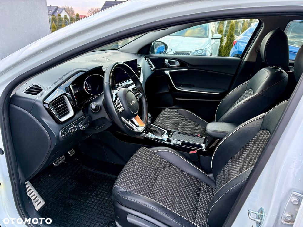 Kia Ceed 1.5 T-GDI L Business Line DCT - 10