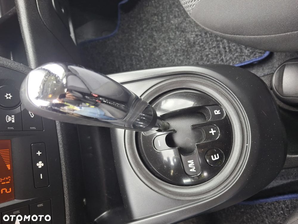 Fiat Doblo 1.6 16V Multijet Start&Stopp Dualogic Emotion Family - 21