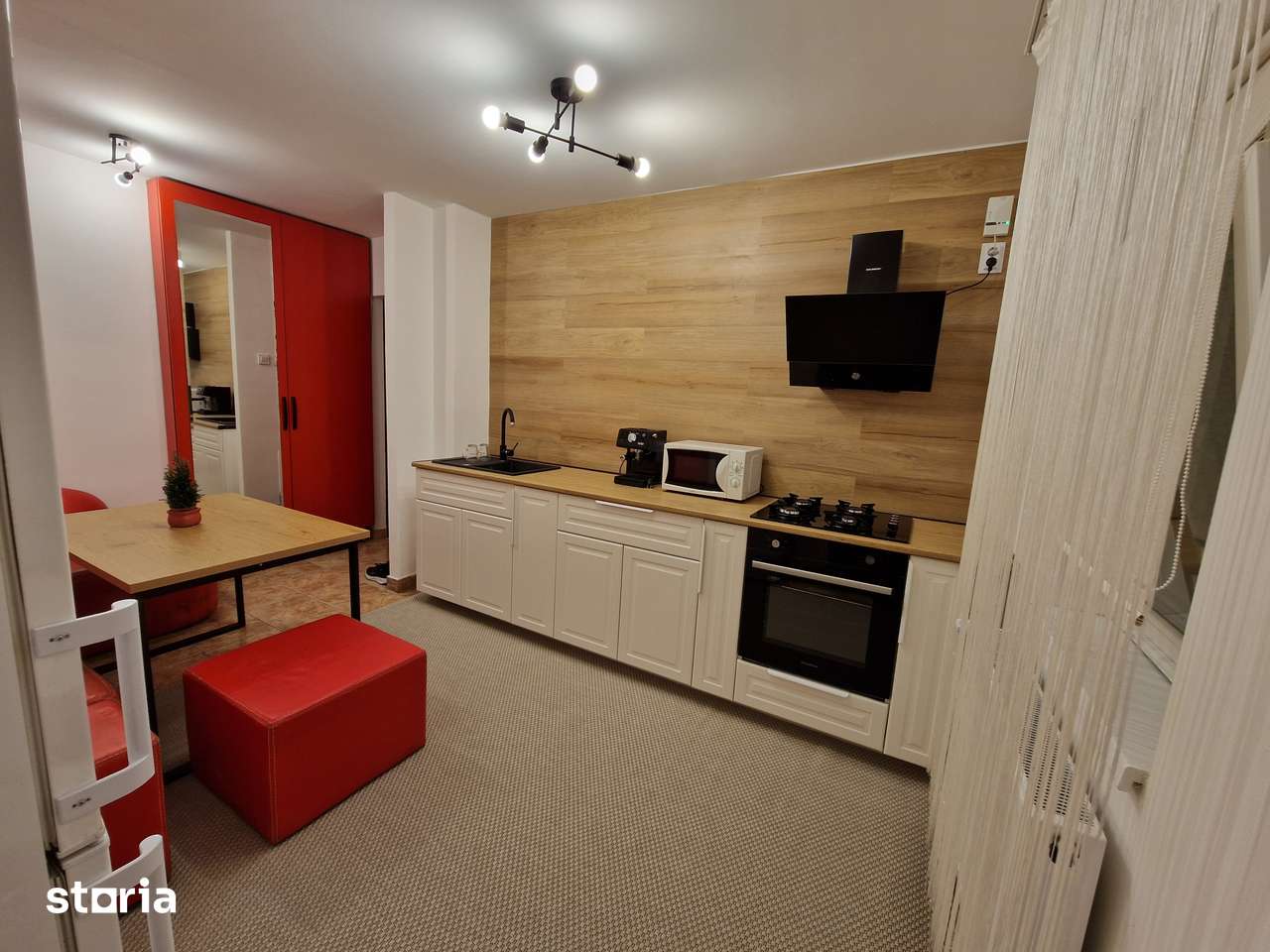 Vanzare apartament 3 camere, metrou Lujerului, renovat si reabilitat — fotografia 1