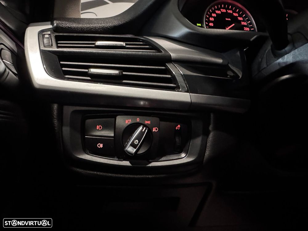 BMW X5 25 d sDrive Comfort 7L - 33