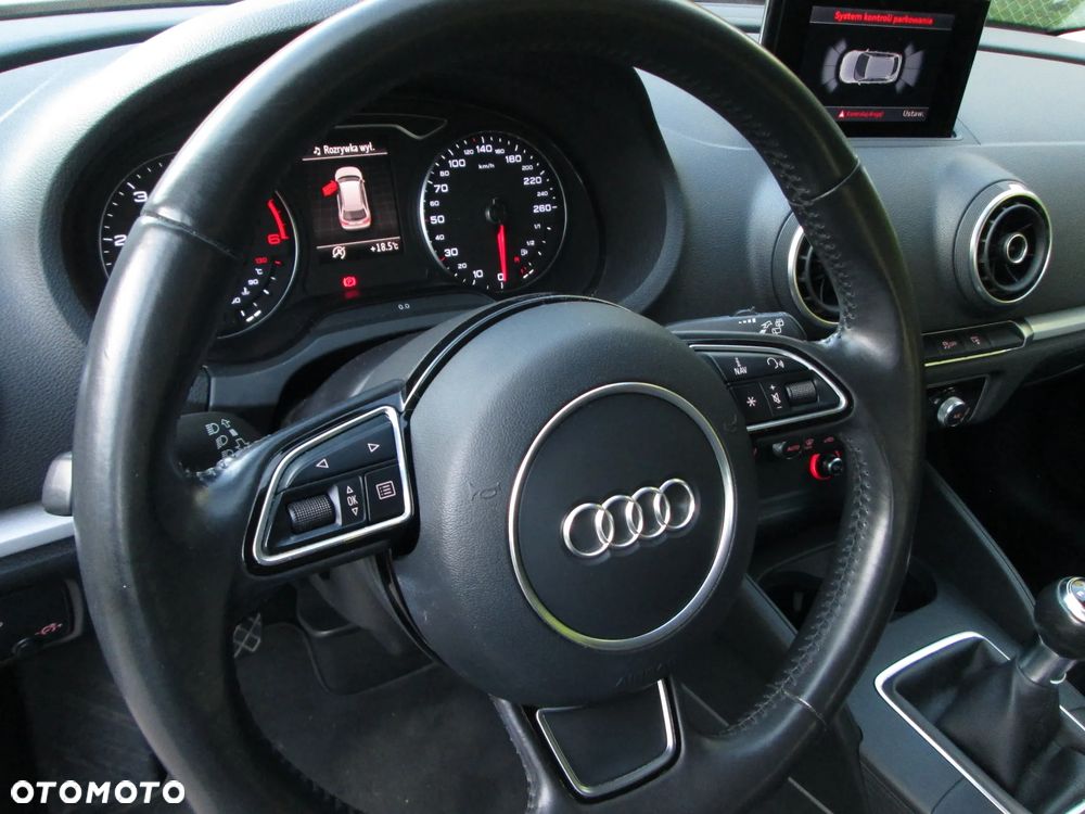 Audi A3 Sportback - 17