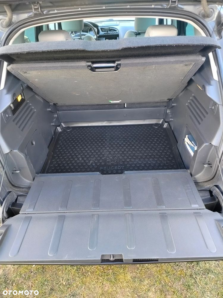 Peugeot 3008 1.6 HDi Style - 13