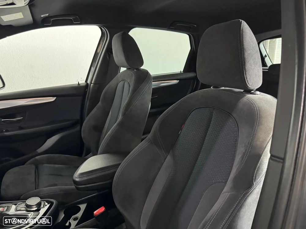 BMW 218 Active Tourer d Pack M Auto - 12