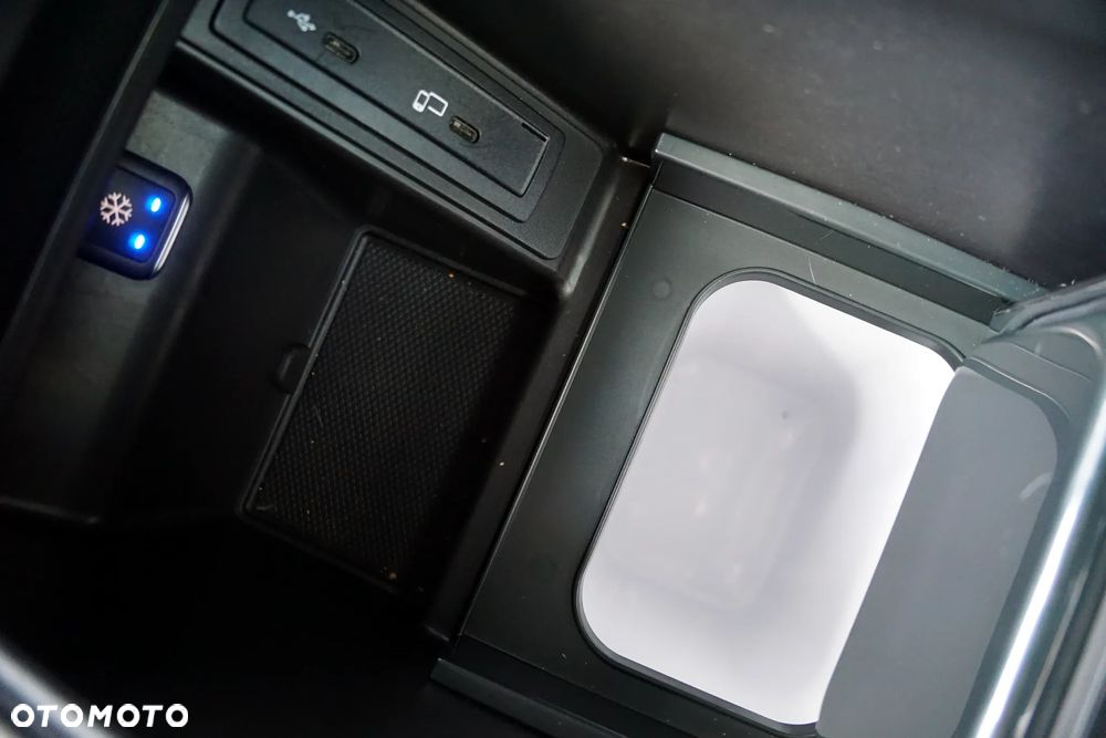 Mercedes-Benz Klasa V 300 d 4-Matic 9G-Tronic (d³ugi) - 21