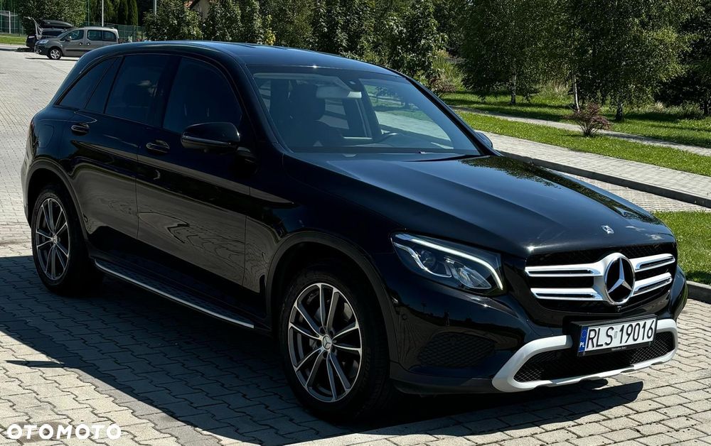 Mercedes-Benz GLC - 1