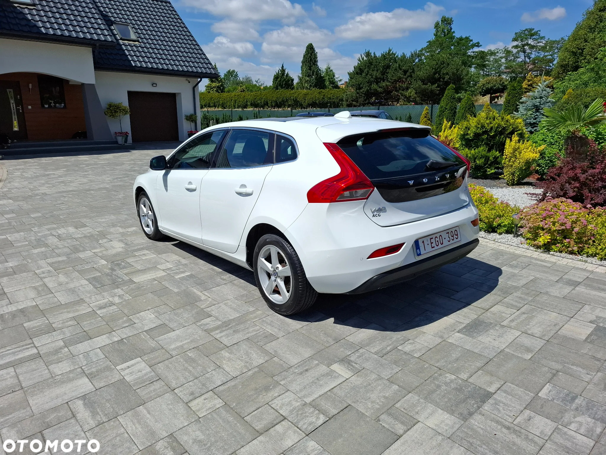 Volvo V40 D2 Momentum - 8