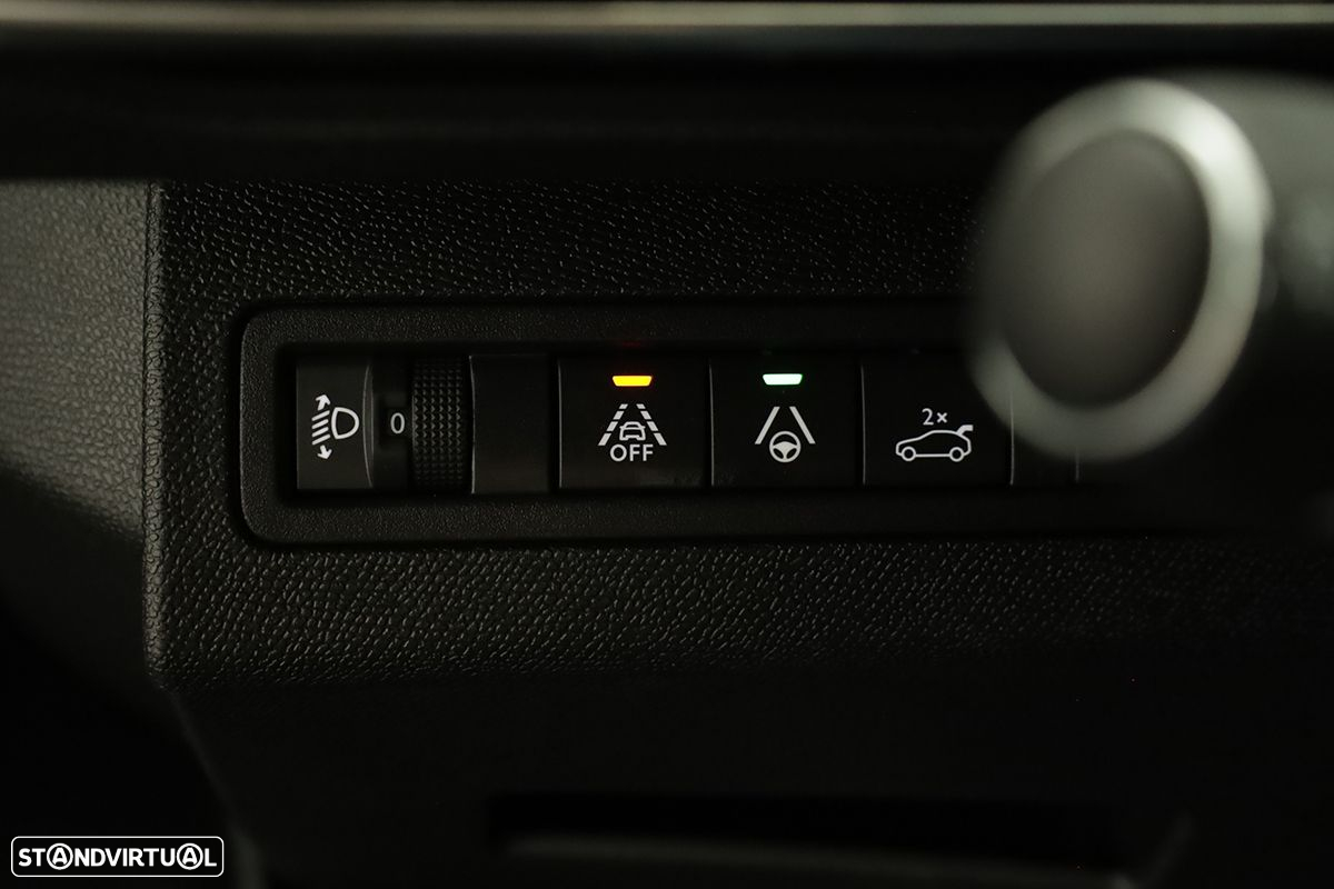 Peugeot 5008 1.2 Hybrid Allure Pack e-DCS6 - 19