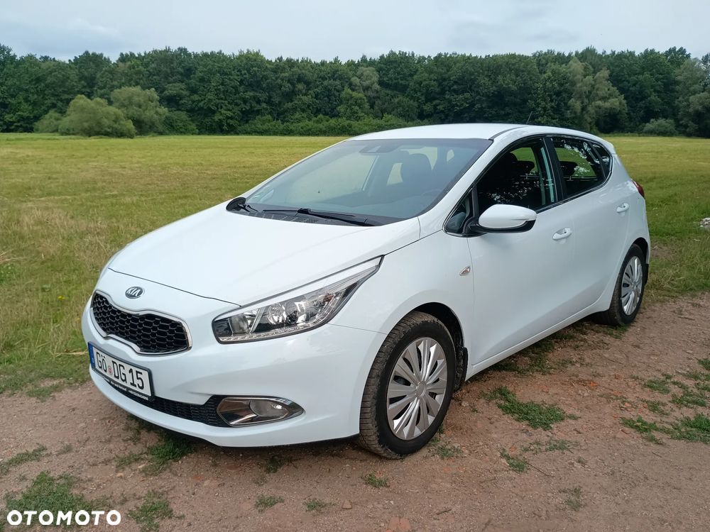 Kia Ceed - 3