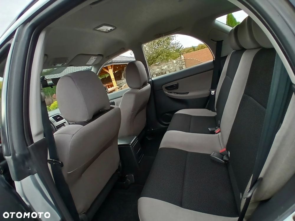 Subaru Impreza SW 2.0 RS - 21