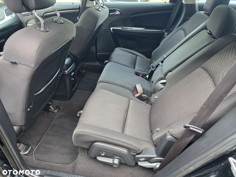 Dodge Journey - 31