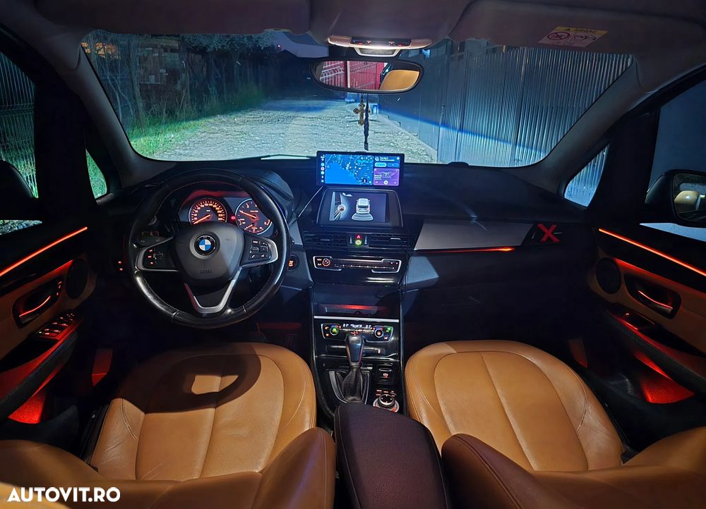 BMW Seria 2 216d Aut. Advantage - 32