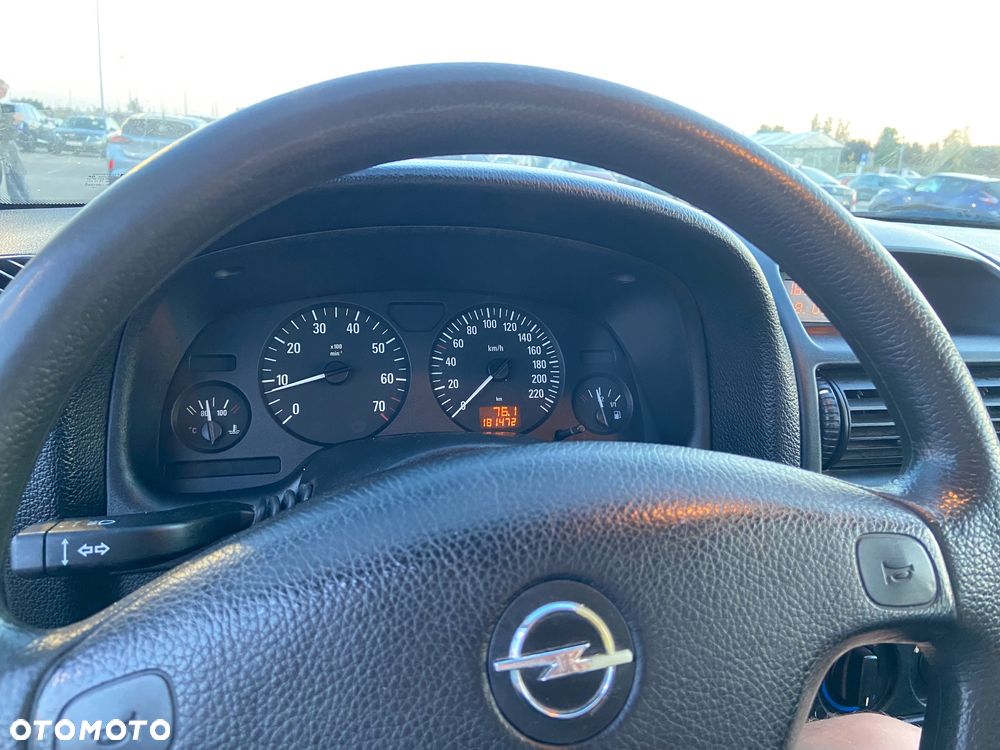 Opel Astra - 6