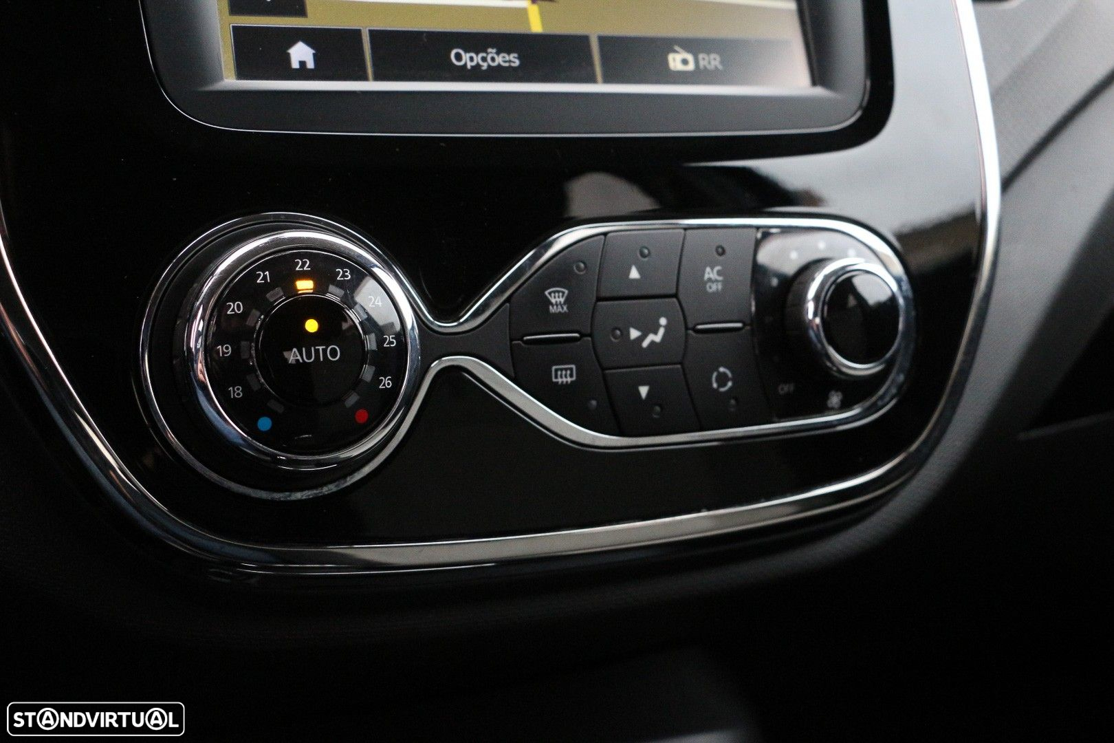 Renault Captur 1.5 dCi Exclusive - 21