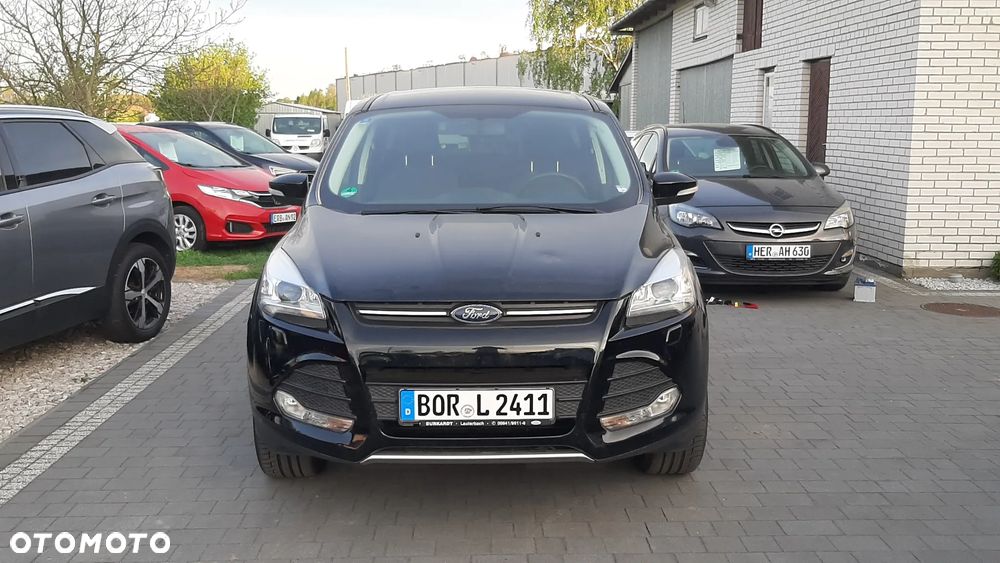 Ford Kuga - 2