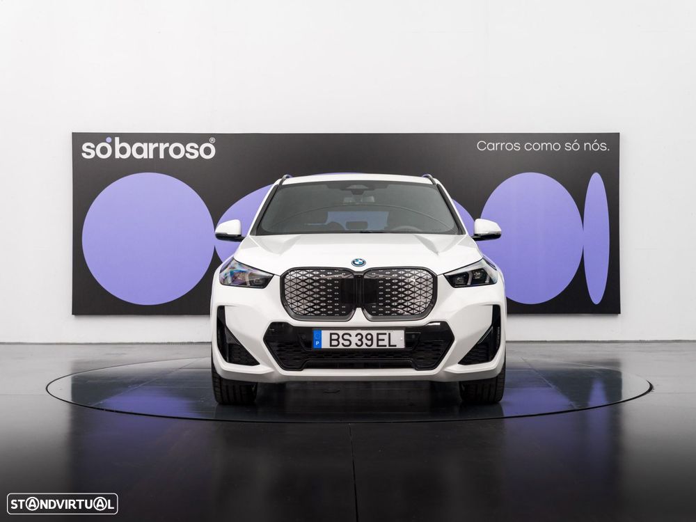 BMW iX1 eDrive20 Pack Desportivo M Pro - 8