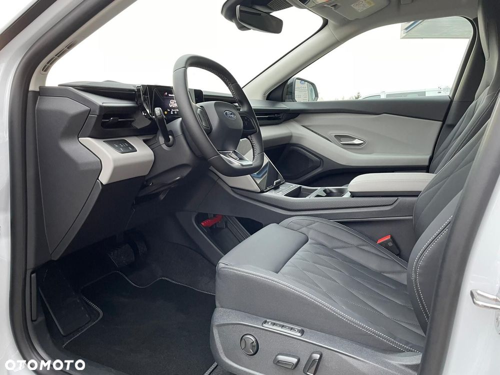 Ford Explorer - 13